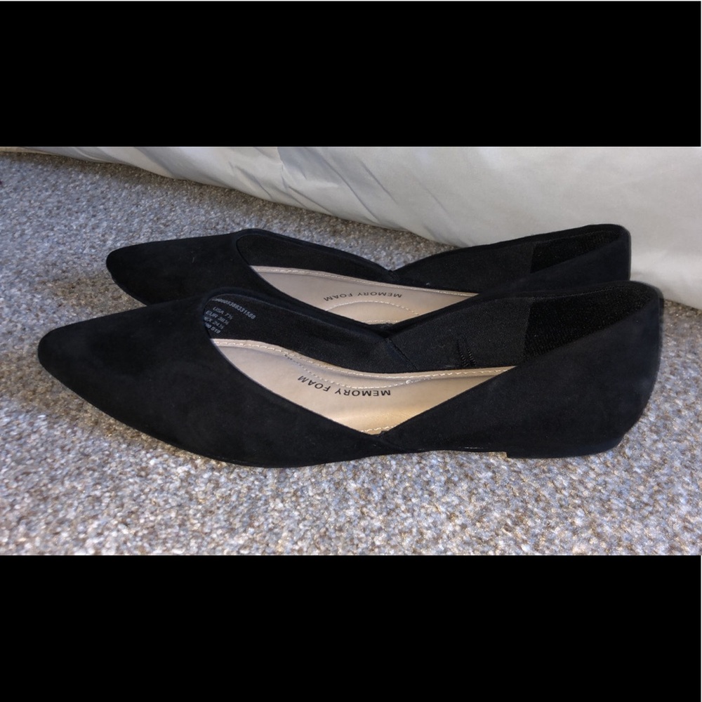 Women’s Flats